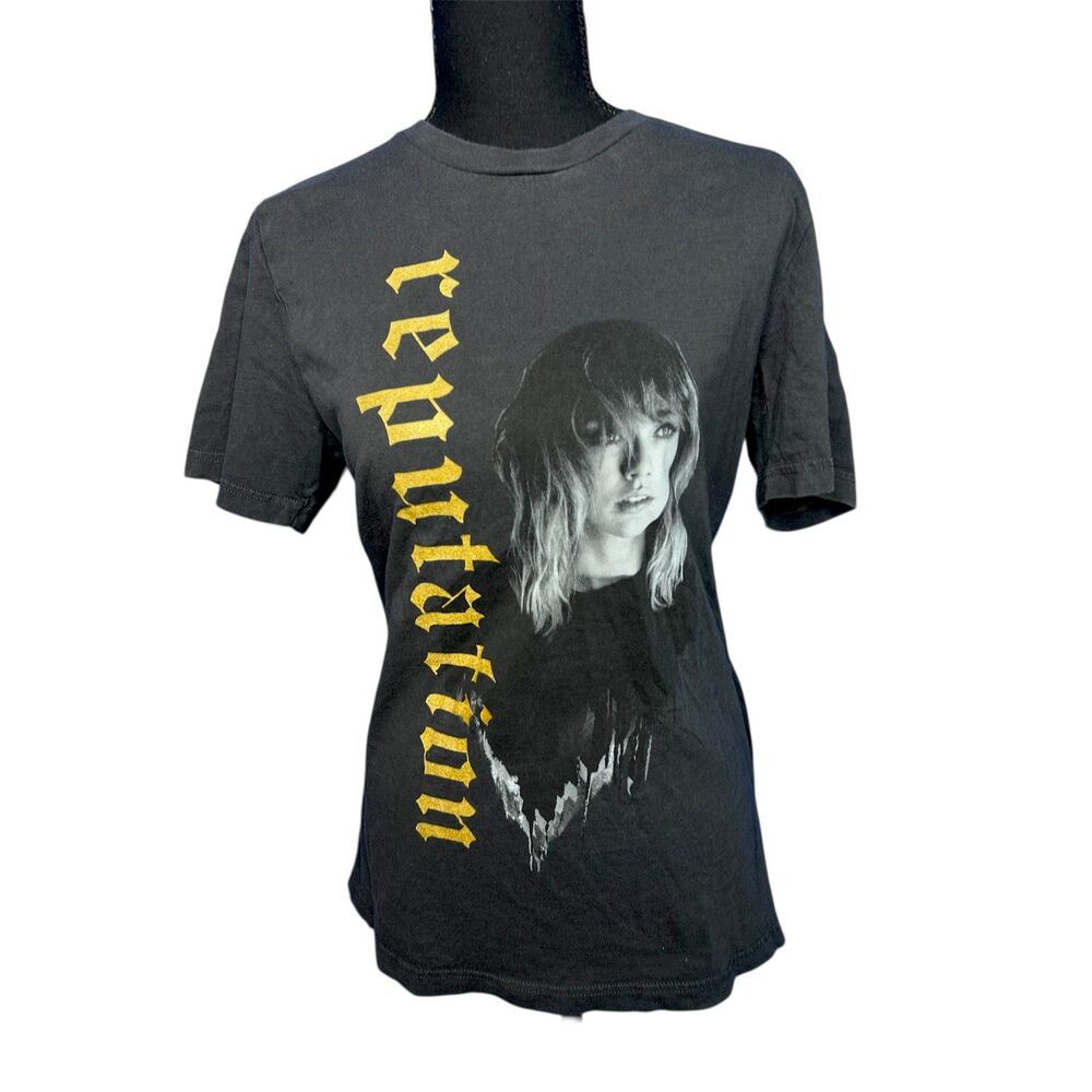 Canvas Unisex Gray Taylor Swift Reputation Stadium Tour Tee - M Concert Festival